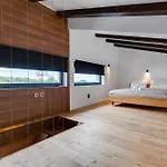 Luxury Spa Villa W Heated Pool, Jacuzzi & Sauna