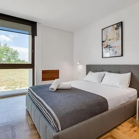 Vila Luxury W Heated Pool, Jacuzzi & Sauna